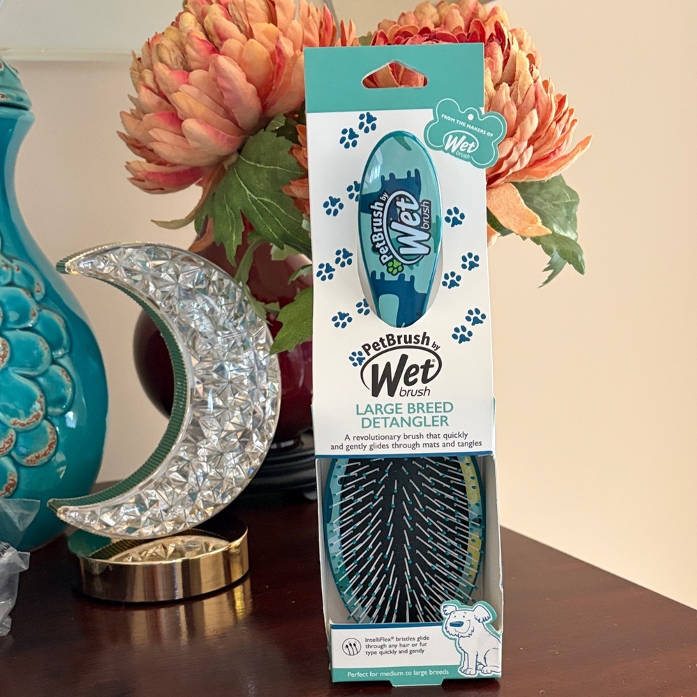 NWT PetBrush Wet Brush Large Breed Detangler